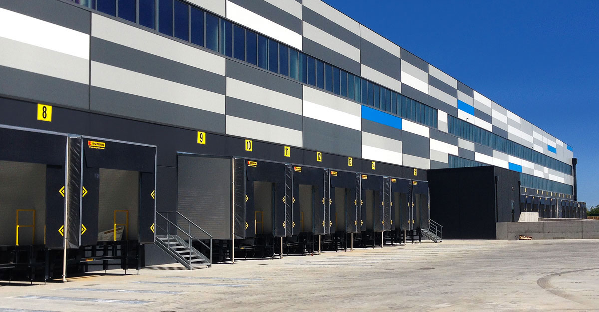 Decathlon-logistic-project-with-Kopron-loading-bays